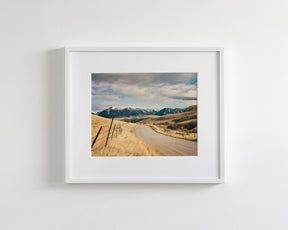 Country Road to Snowy Mountains