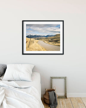 Country Road to Snowy Mountains
